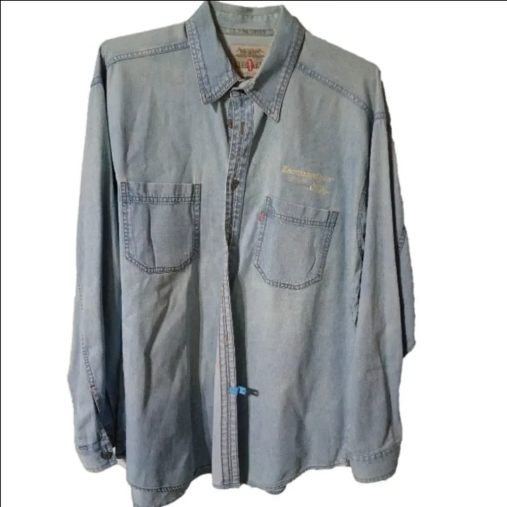 Levi's men's shirt size large (Mgs018)